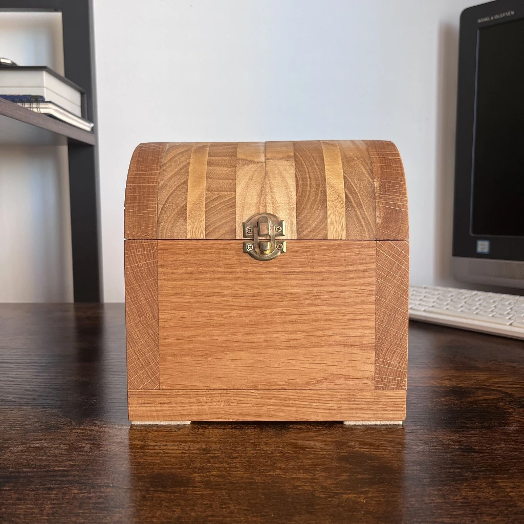 Handmade Rustic Wooden Storage Box2.webp