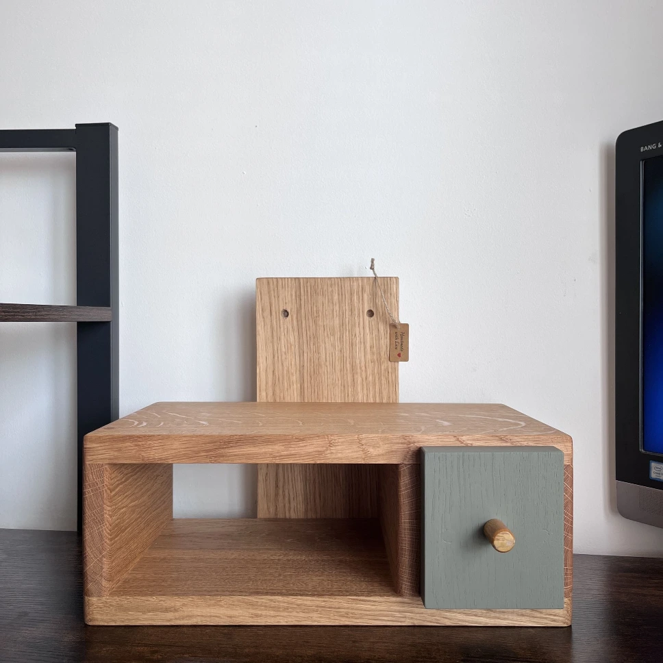 Hanging Solid Oak Floating Nightstand with Drawer | Wall Mounted Timber Bedside Table & Minimalist Space Saving Shelf UK